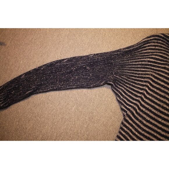 Gap Women's Navy/White Knitted Sweater - Size Small - Picture 5 of 7